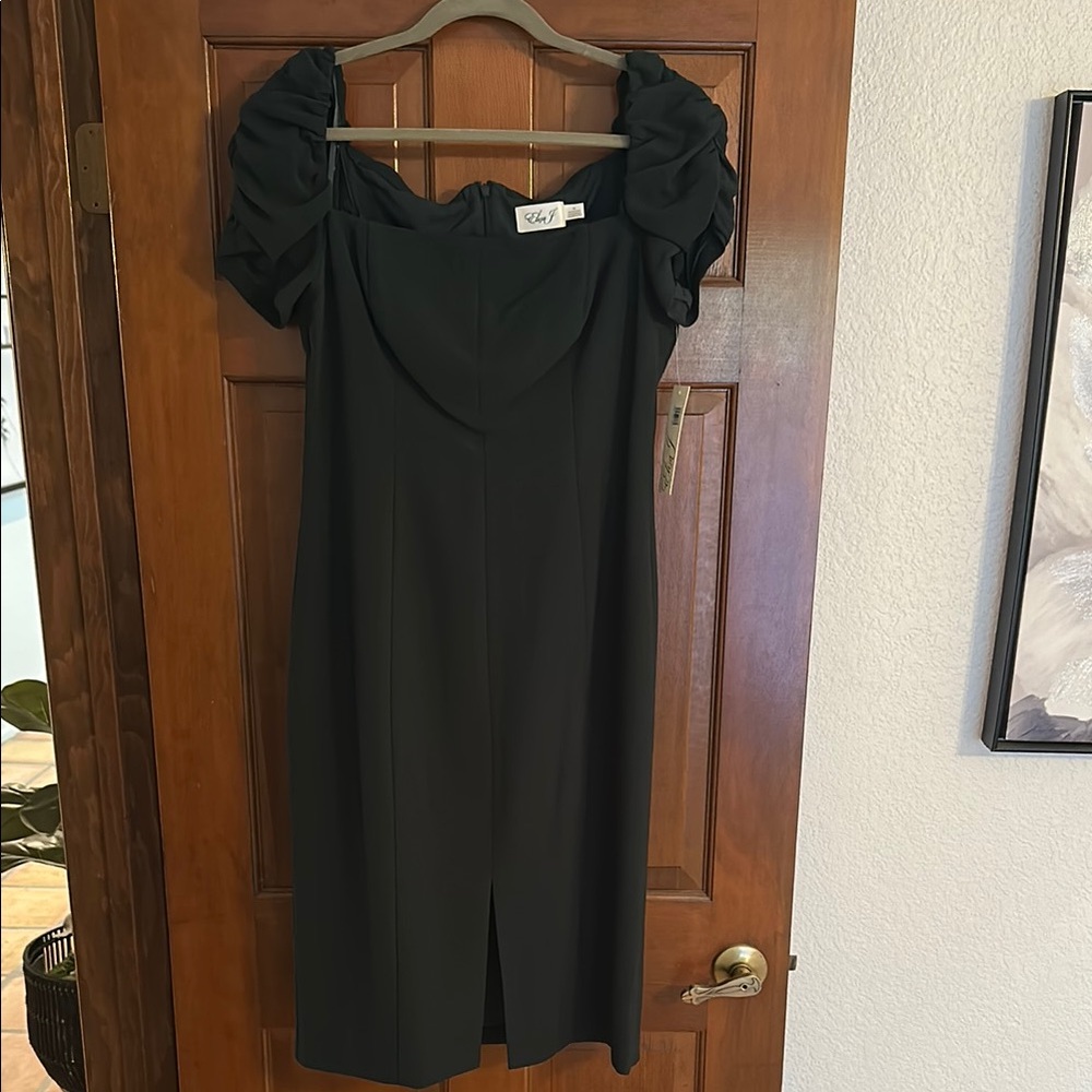 Eliza J Square Neck Ruched Sleeve Sheath Midi Dress- Deep Forest Green NWT